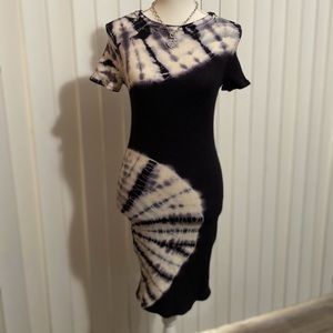 Dress - tie dye knit NWT black white stretchy